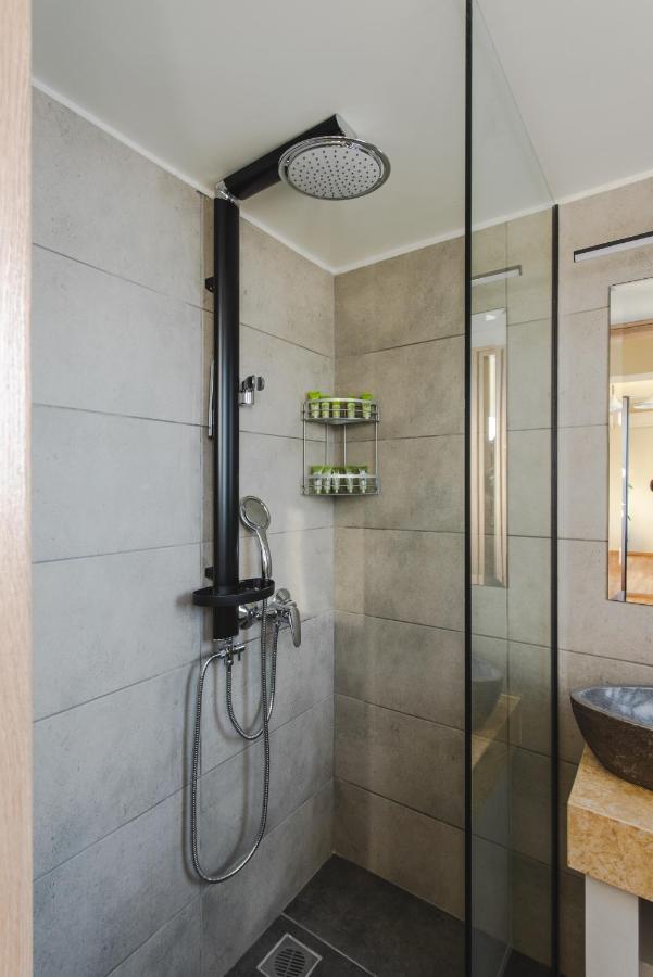 Living Stone Aparthotel Athens Exterior photo