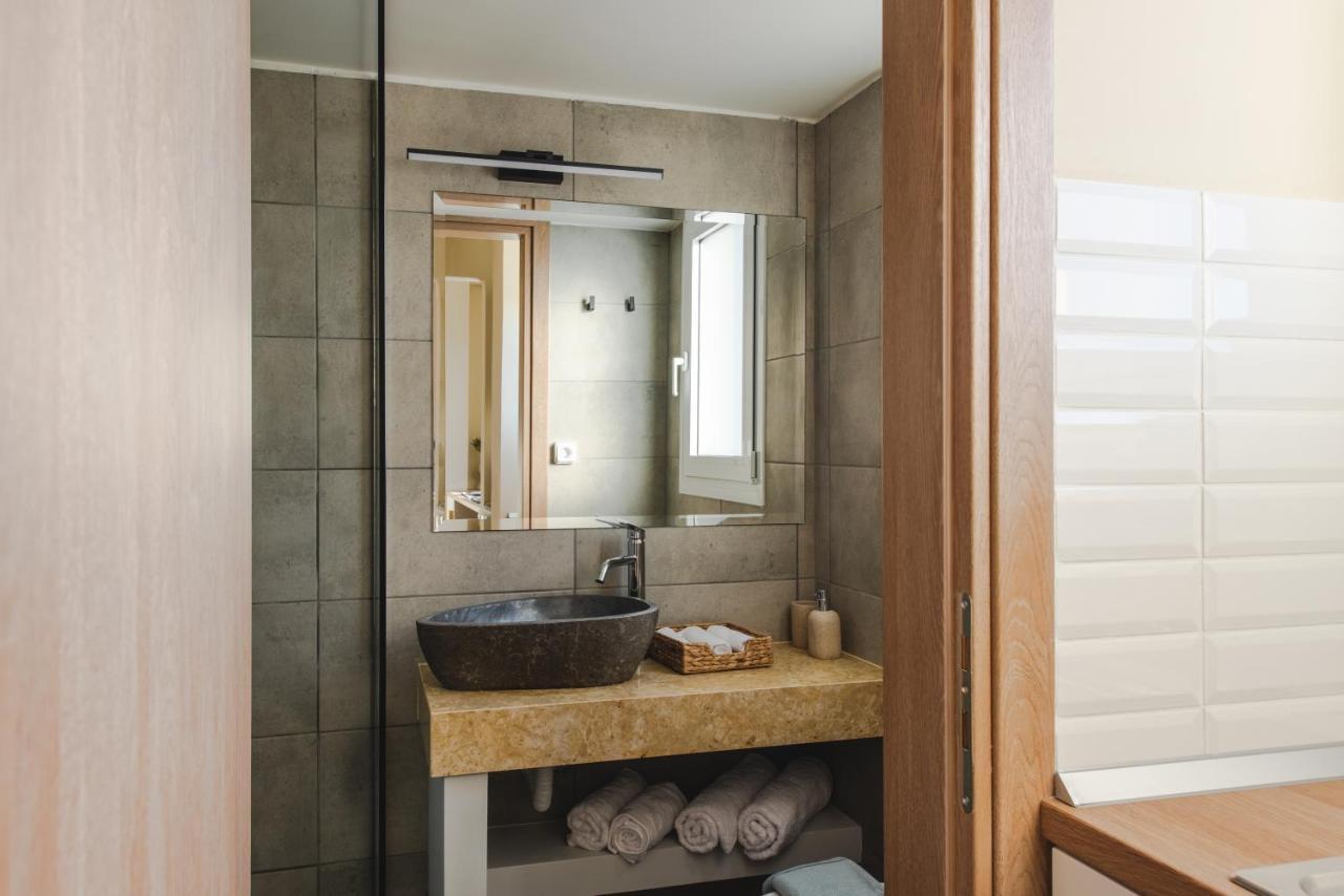 Living Stone Aparthotel Athens Exterior photo
